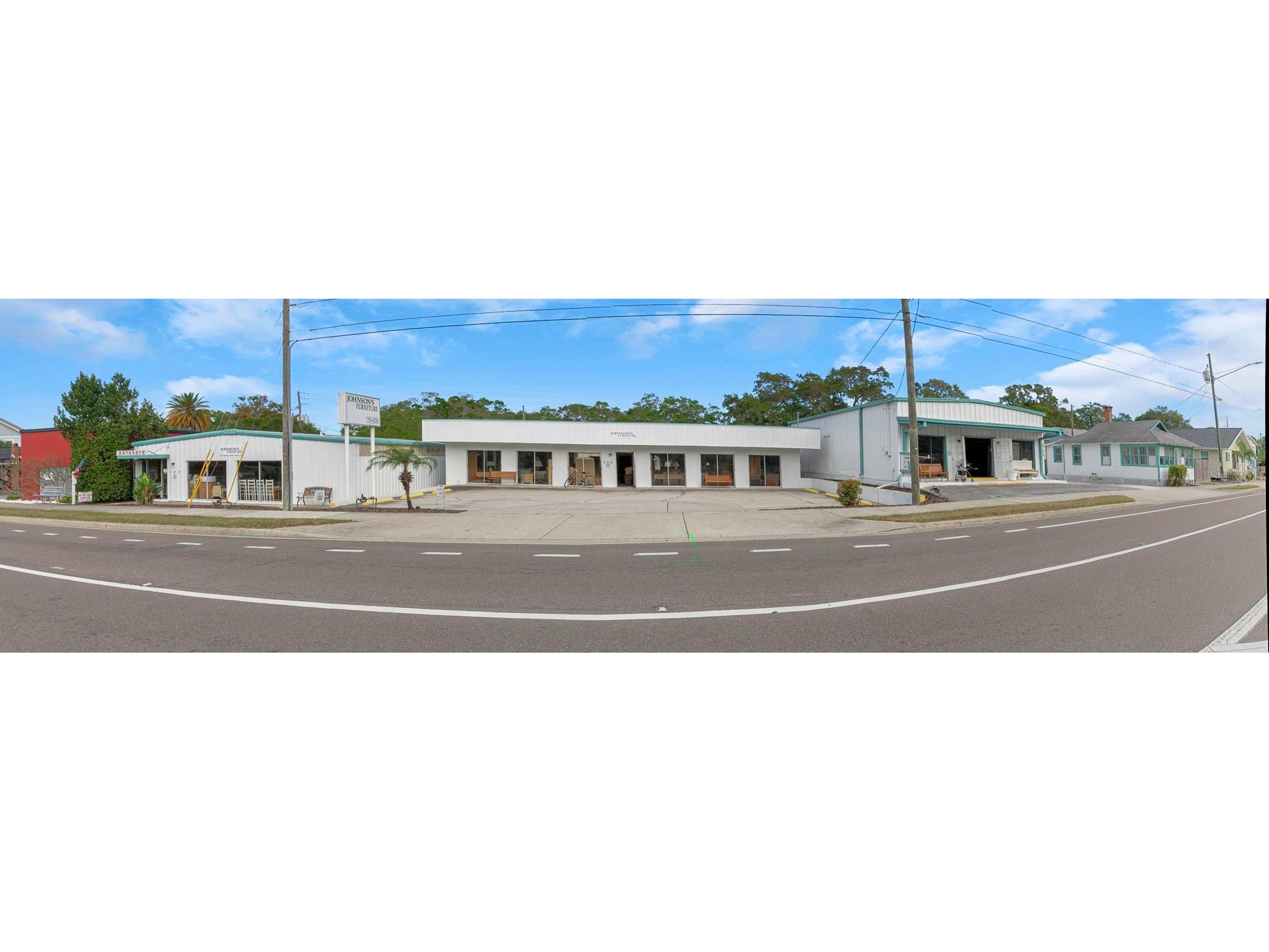 722726732 Main Street Dunedin FL 34698 U8193737 image1