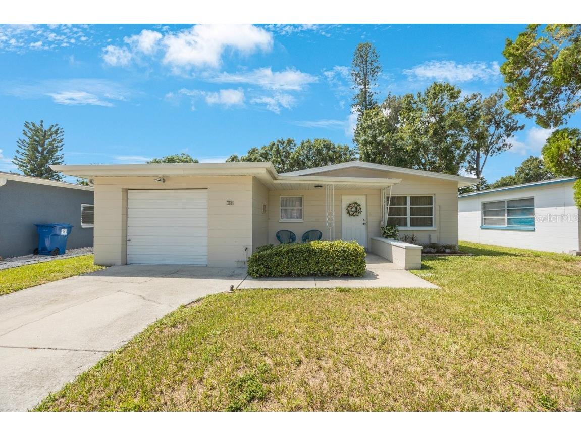 722 86th Avenue N Saint Petersburg FL 33702 TB8415805 image1