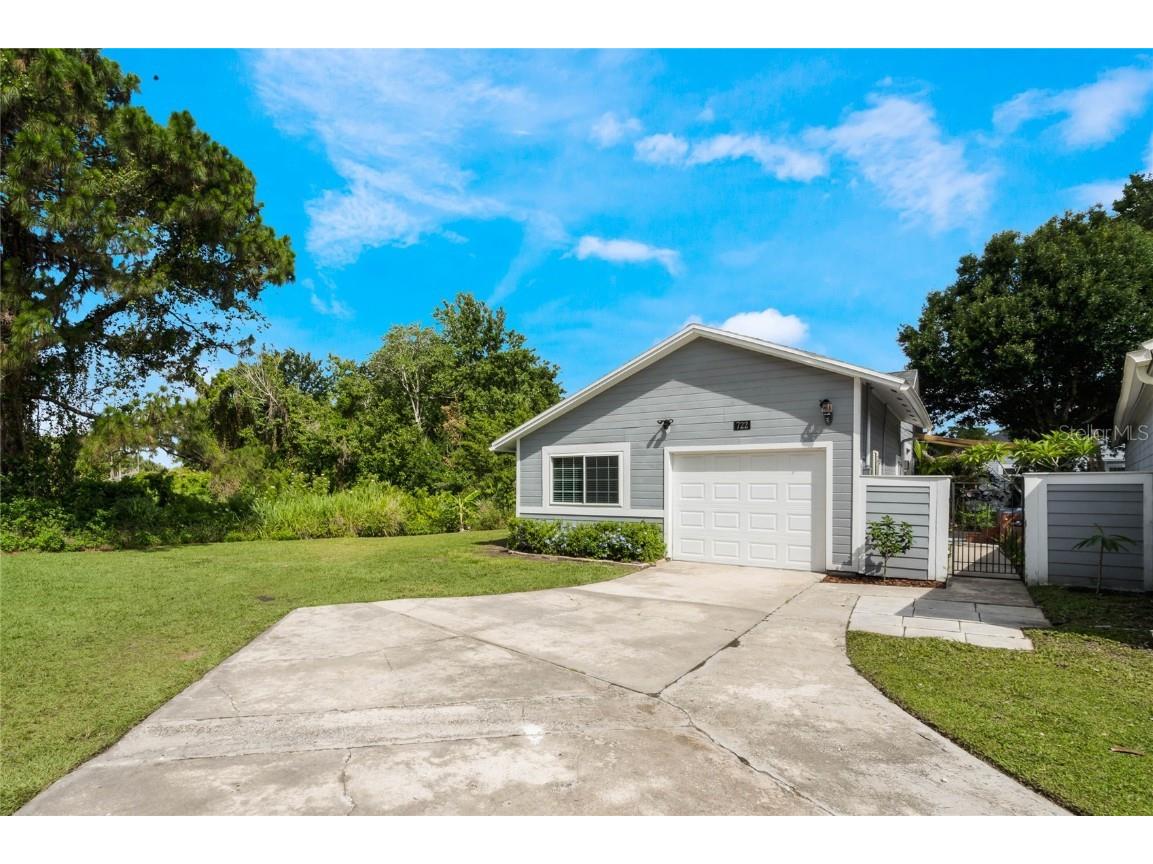 722 Ashley Court Orlando FL 32825 O6115665 image1