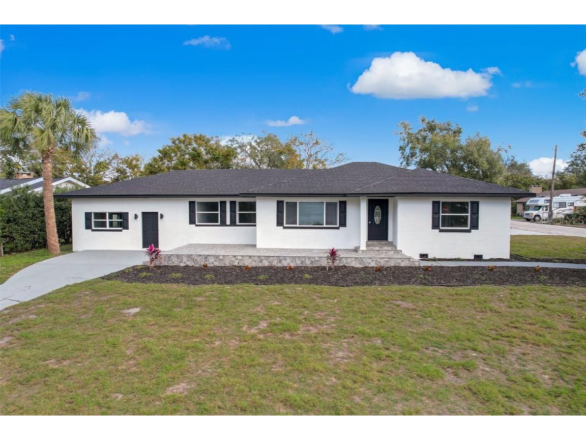 722 Lake Martha Drive NE Winter Haven FL 33881 - Lake Martha T3500768 image1