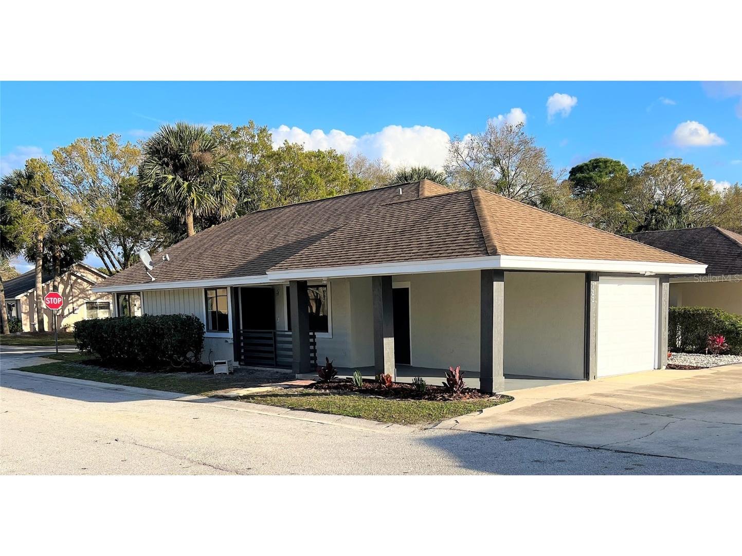 722 Lakeside Drive Winter Springs FL 32708 O6087652 image1