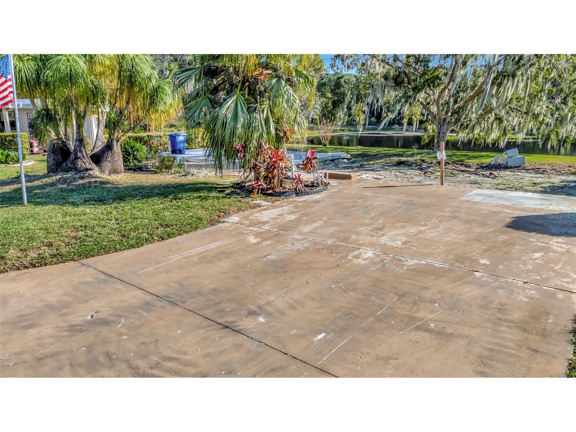 722 Landry Lane Tavares FL 32778 - HARRIS CHAIN OF LAKES G5115196 image9