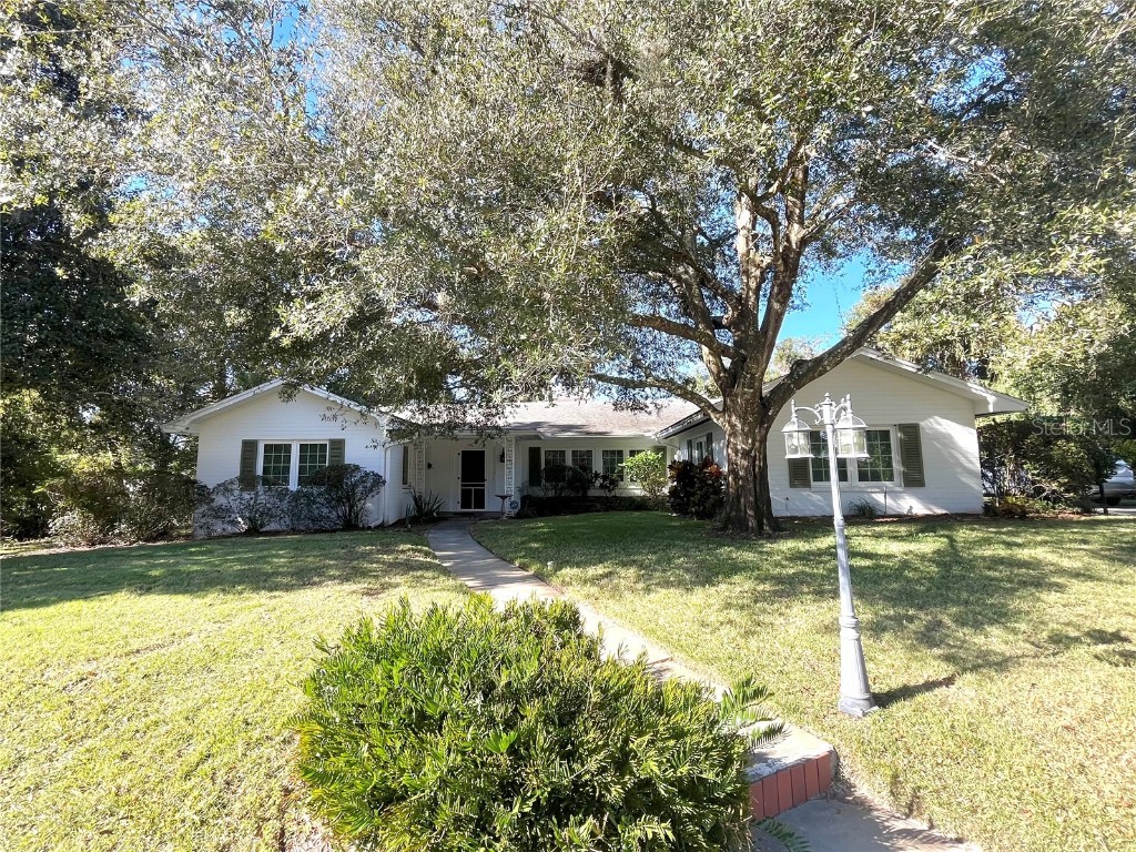 722 N Arlington Avenue Deland FL 32724 V4933809 image1