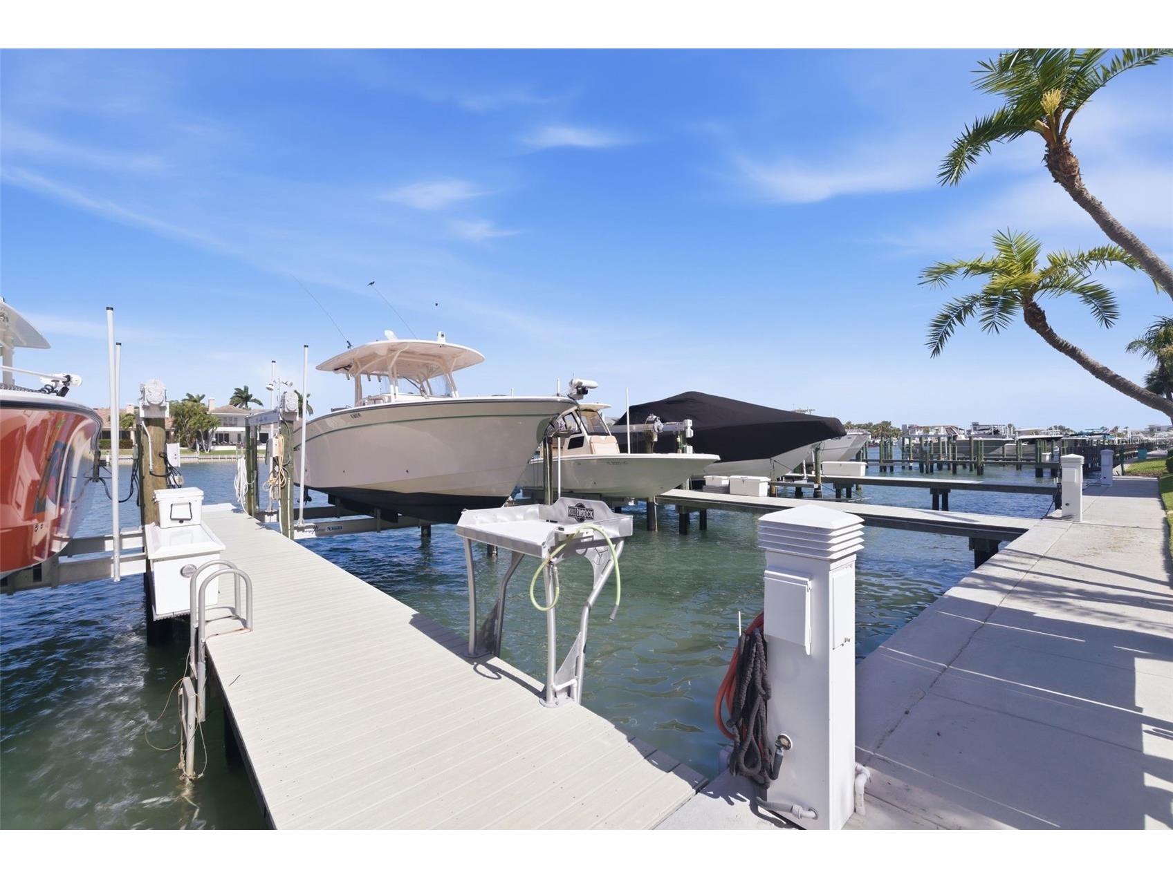 722 Pinellas Bayway S #104 Tierra Verde FL 33715 - GRAND CANAL TB8489523 image21