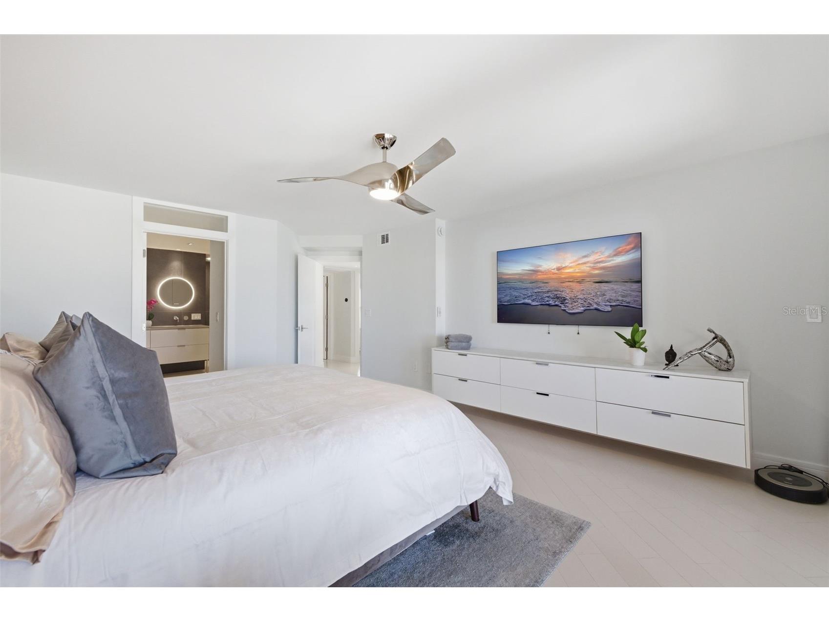 722 Pinellas Bayway S #104 Tierra Verde FL 33715 - GRAND CANAL TB8489523 image42