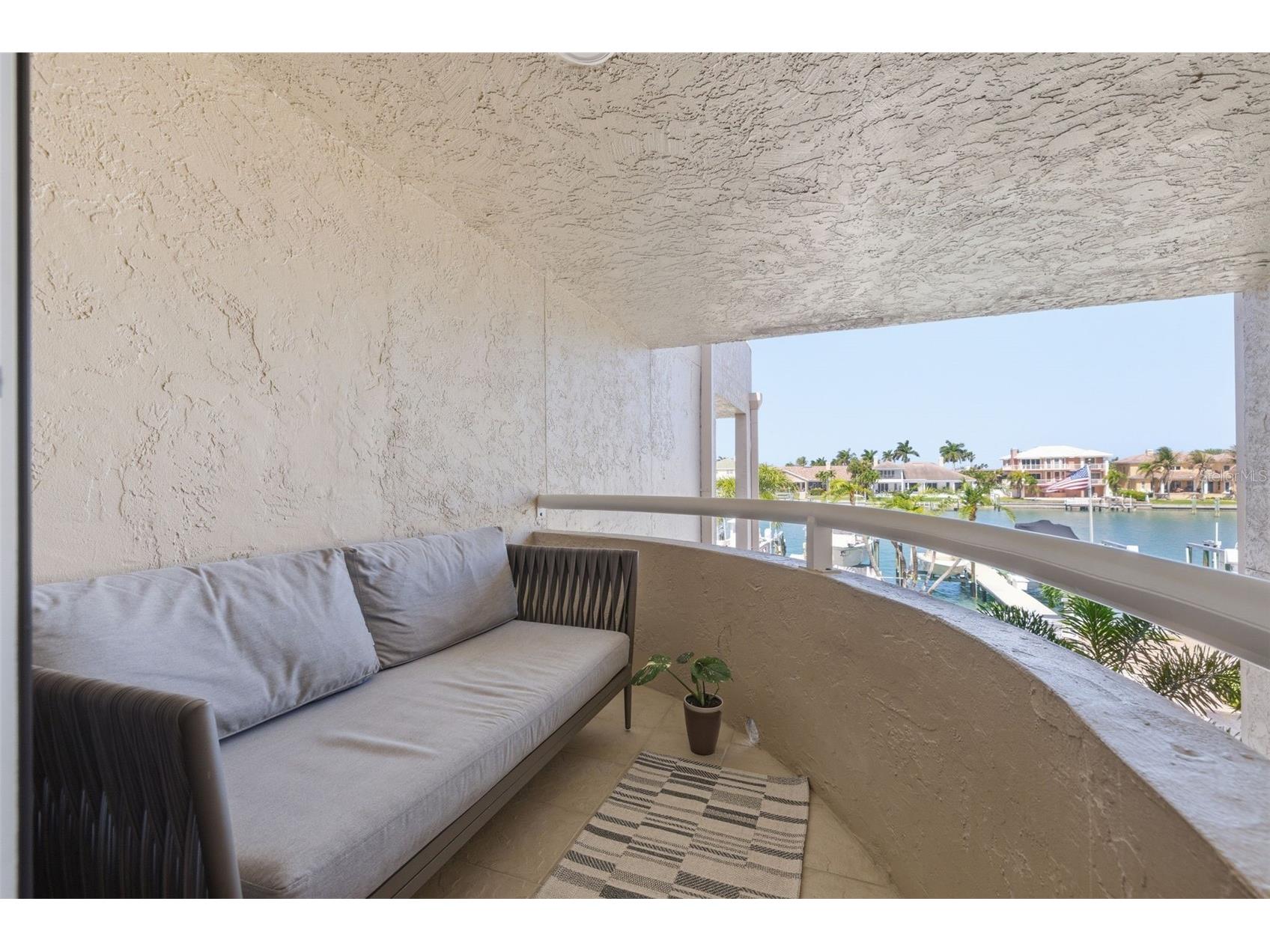 722 Pinellas Bayway S #104 Tierra Verde FL 33715 - GRAND CANAL TB8489523 image56