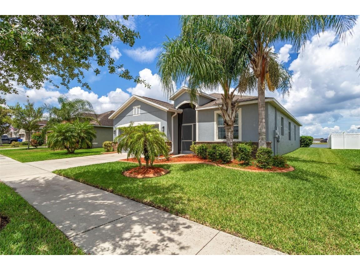 722 Tanana Fall Drive Ruskin FL 33570 T3448829 image1