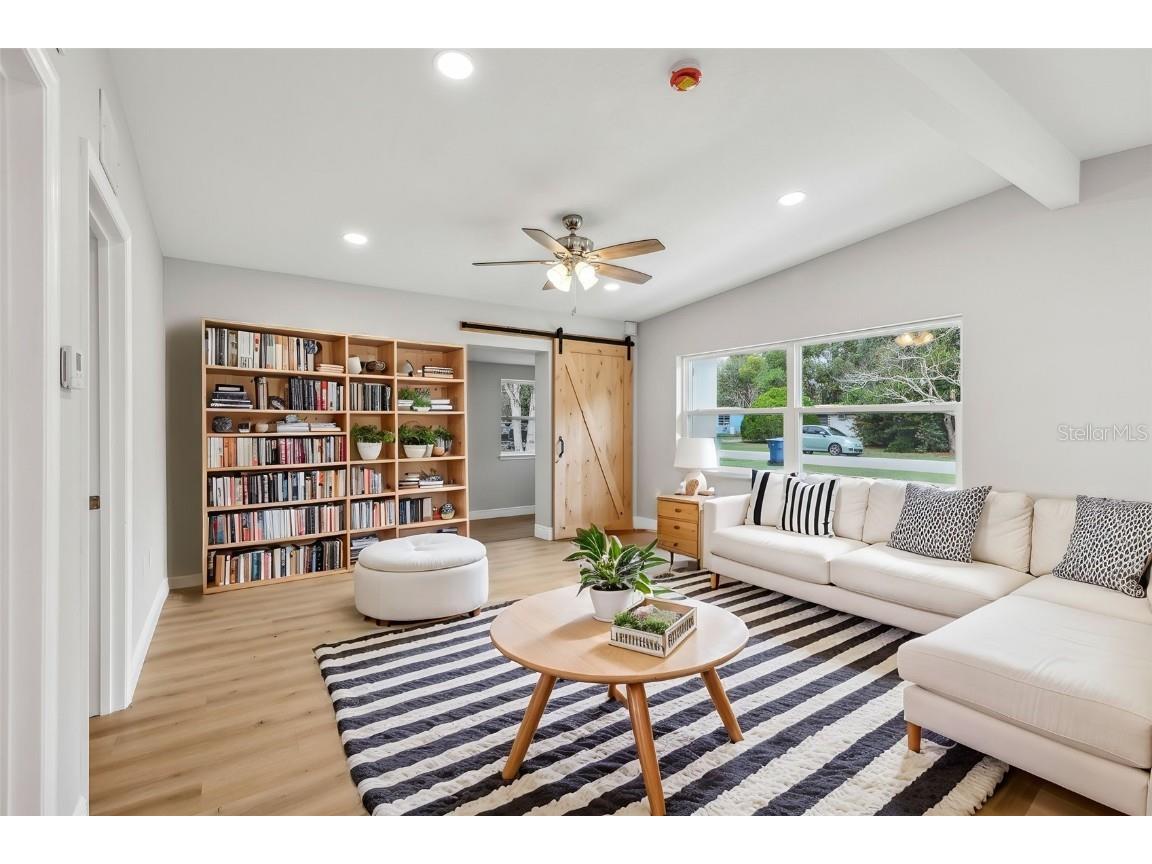 722 Valencia Avenue Orange City FL 32763 V4941067 image1