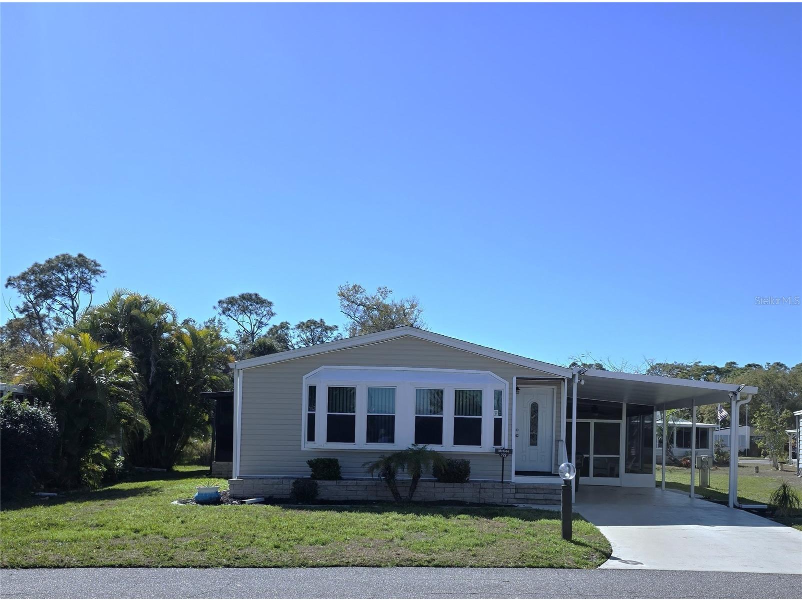 722 Watersedge Street Englewood FL 34223 N6142620 image1
