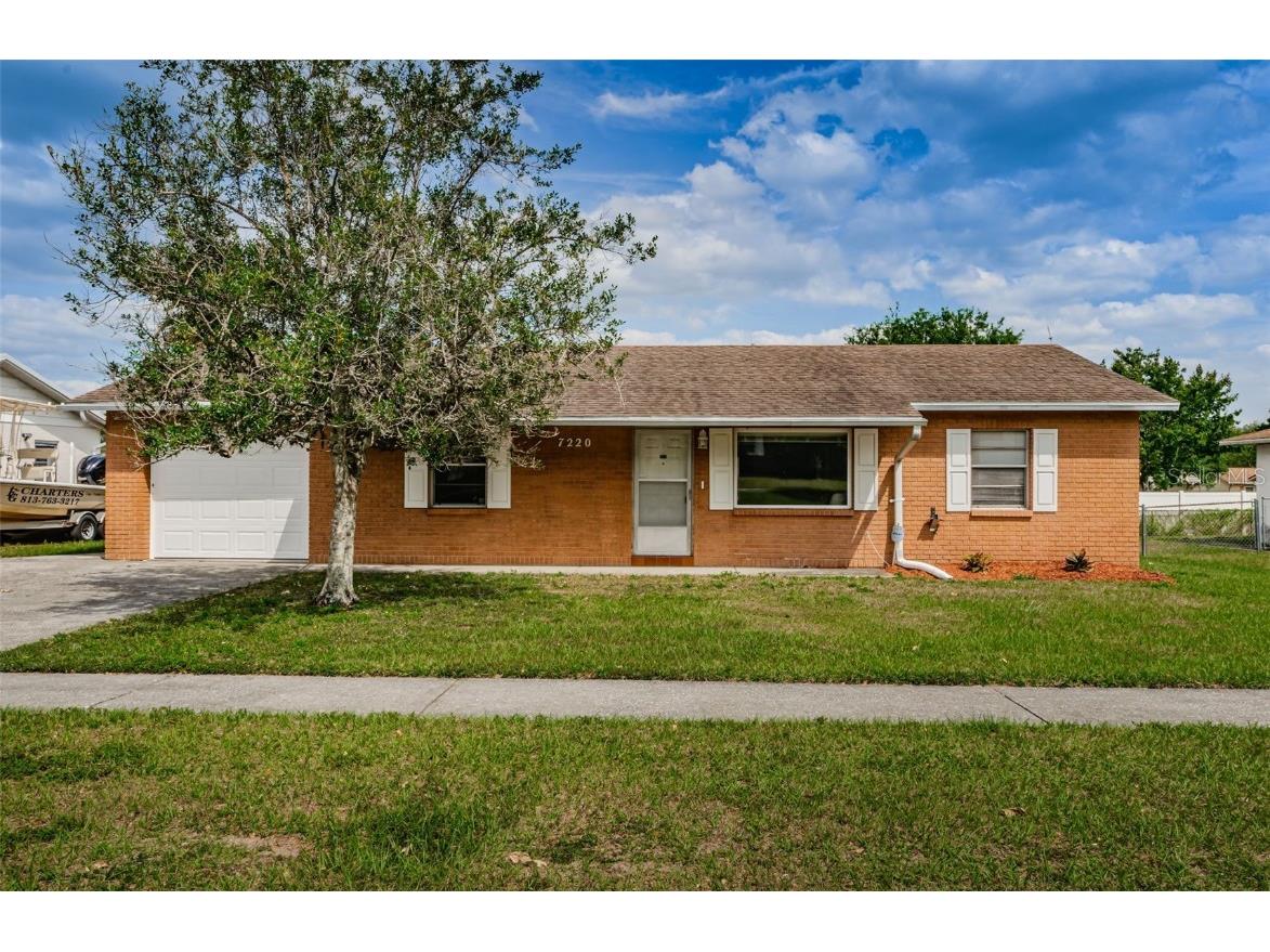 7220 Applegate Drive Zephyrhills FL 33540 A4605857 image1