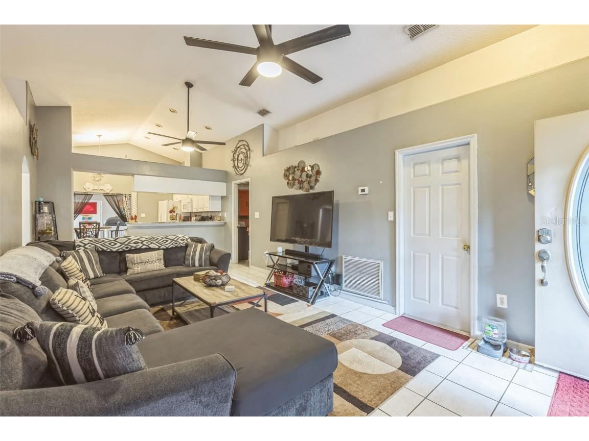 7220 N Amos Avenue Tampa FL 33614 TB8404596 image4