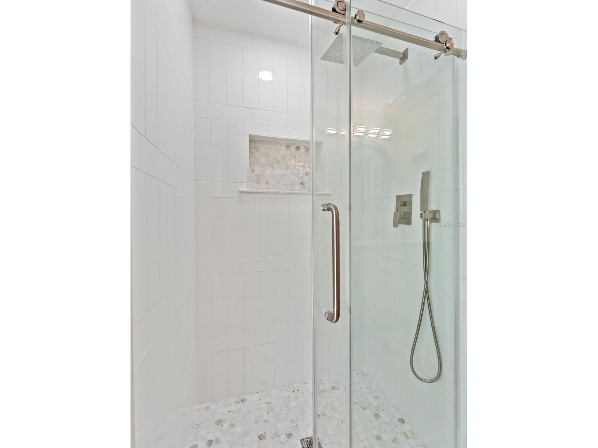 7220 Sunshine Drive S Saint Petersburg FL 33705 TB8418923 image26