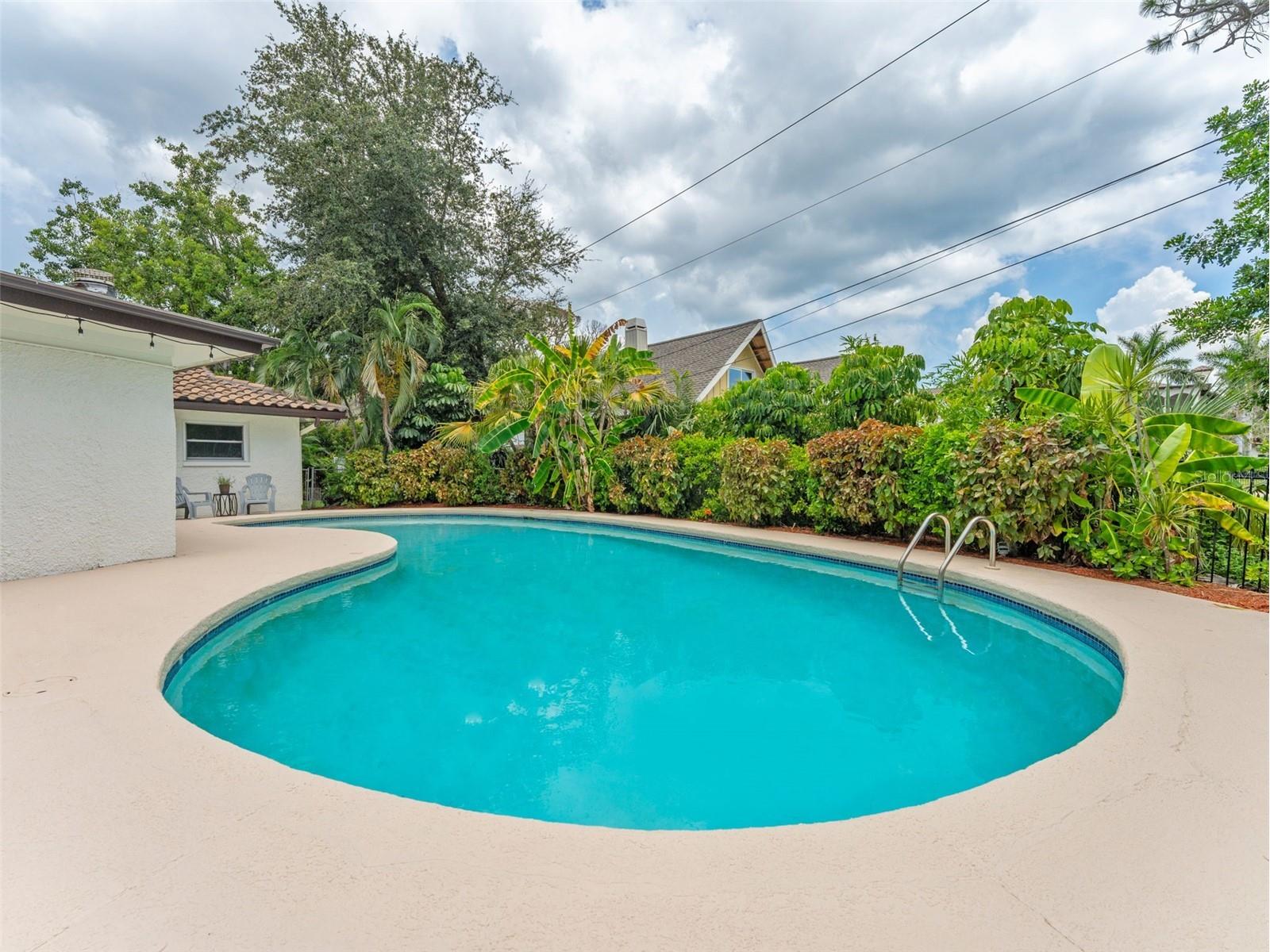 7220 Sunshine Drive S Saint Petersburg FL 33705 TB8418923 image28