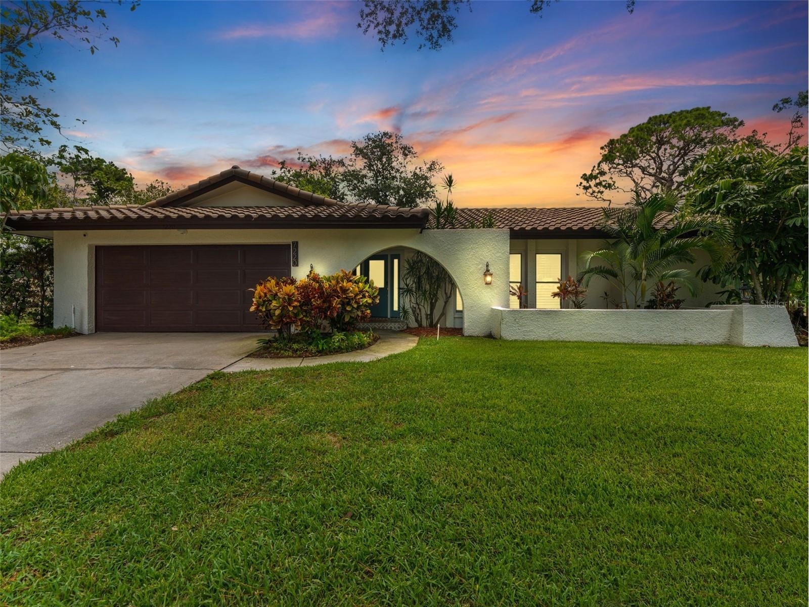 7220 Sunshine Drive S Saint Petersburg FL 33705 TB8418923 image38