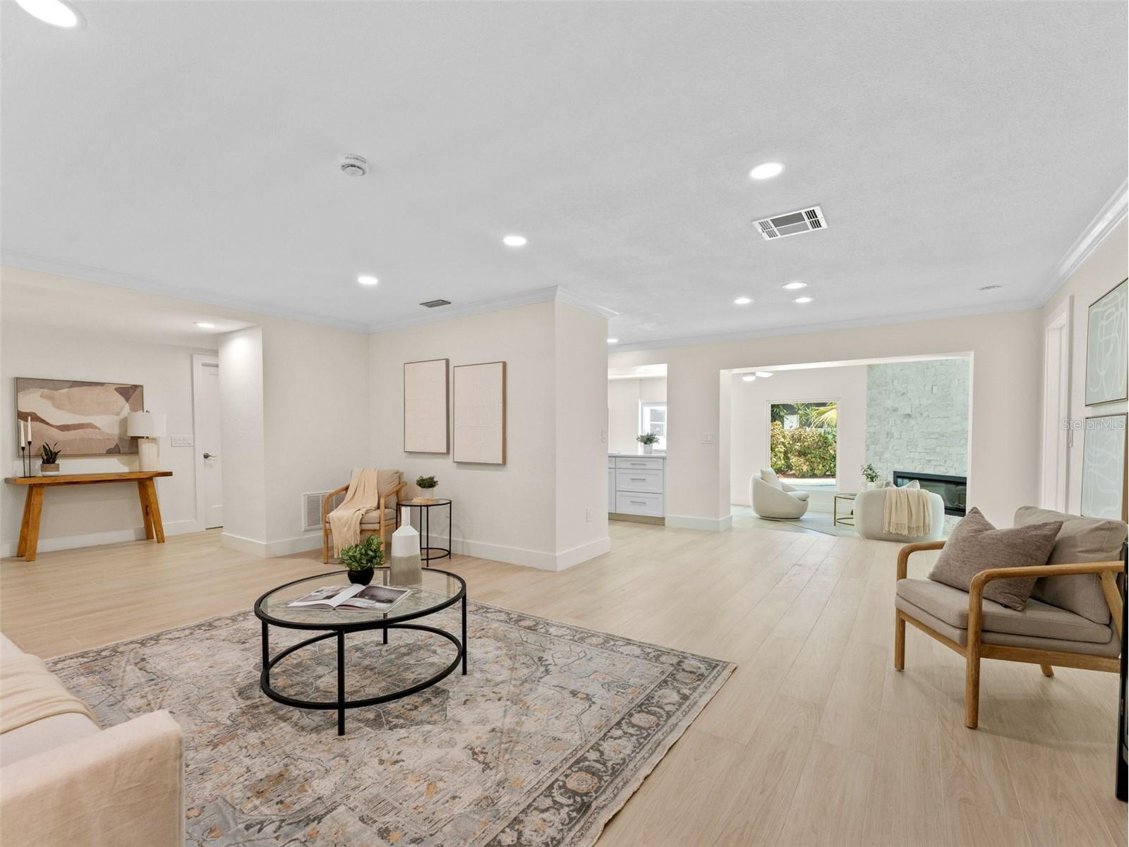7220 Sunshine Drive S Saint Petersburg FL 33705 TB8418923 image7
