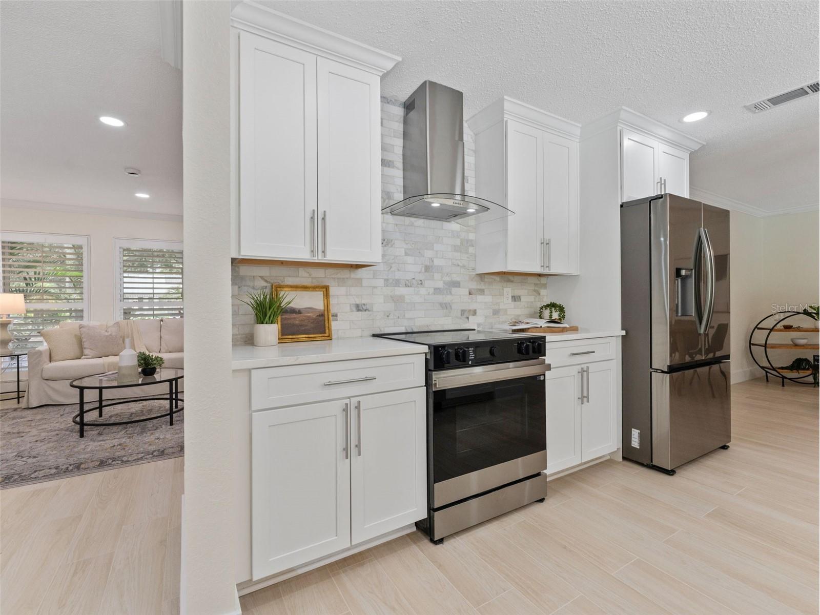 7220 Sunshine Drive S Saint Petersburg FL 33705 TB8418923 image8