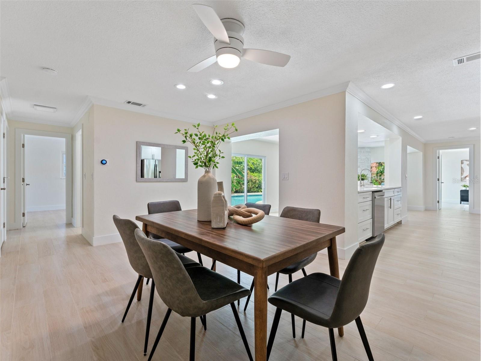 7220 Sunshine Drive S Saint Petersburg FL 33705 TB8418923 image9