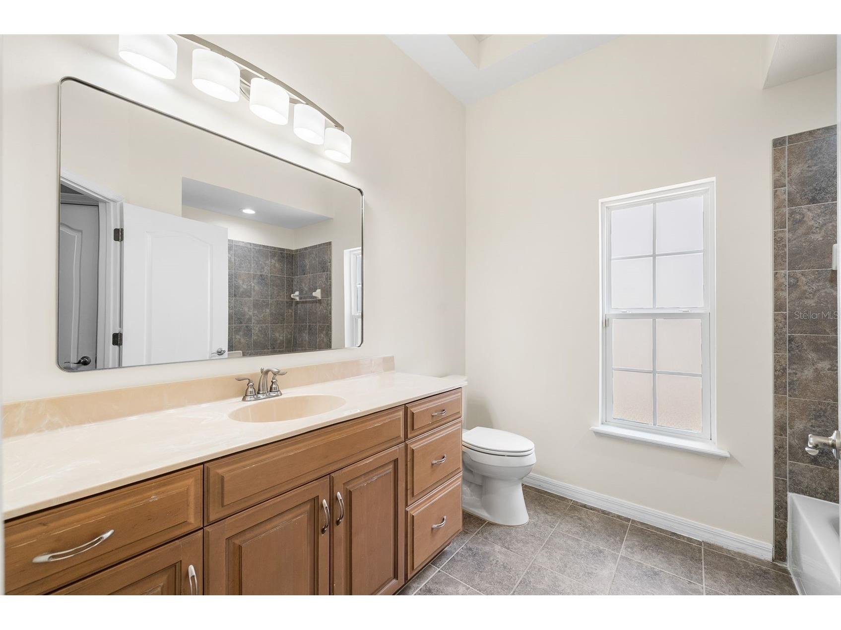 7220 SW 35th Road Gainesville FL 32608 GC540984 image17