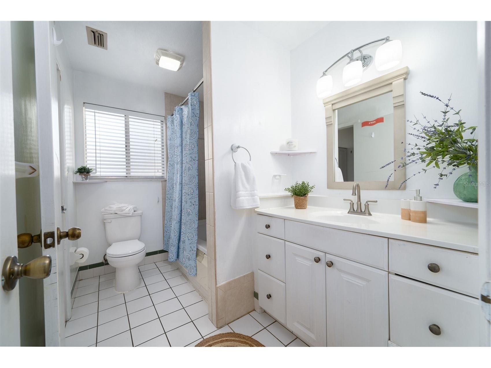 7220 SW 75th Street Gainesville FL 32608 GC537411 image8