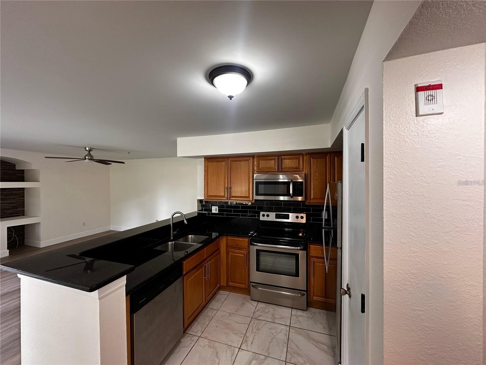 7220 Westpointe Boulevard #1414 Orlando FL 32835 G5110992 image11