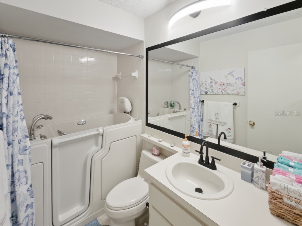 7221 Greystone Drive #D Hudson FL 34667 W7879639 image17