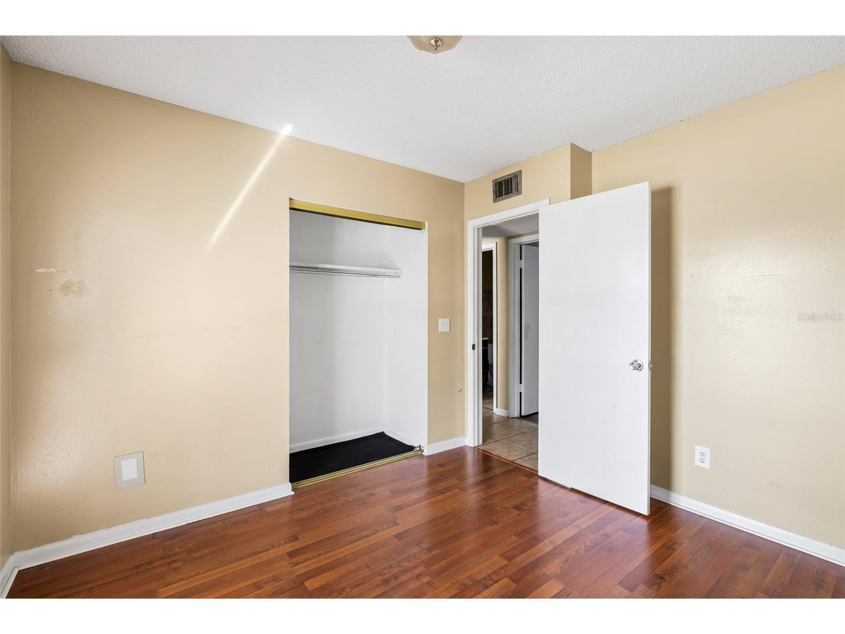 7221 Northbridge Boulevard Tampa FL 33615 TB8457941 image21