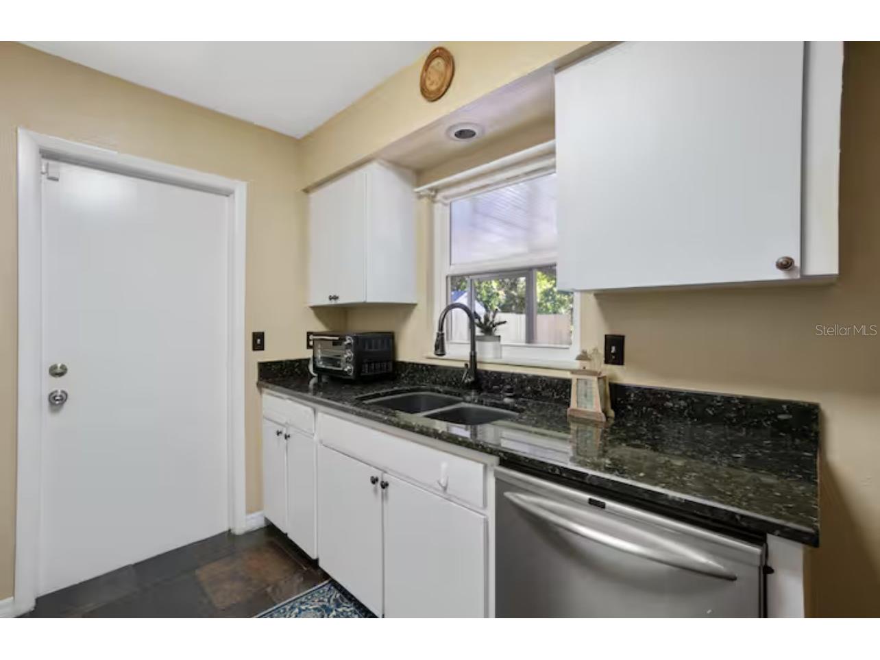 7221 Northbridge Boulevard Tampa FL 33615 TB8457941 image7