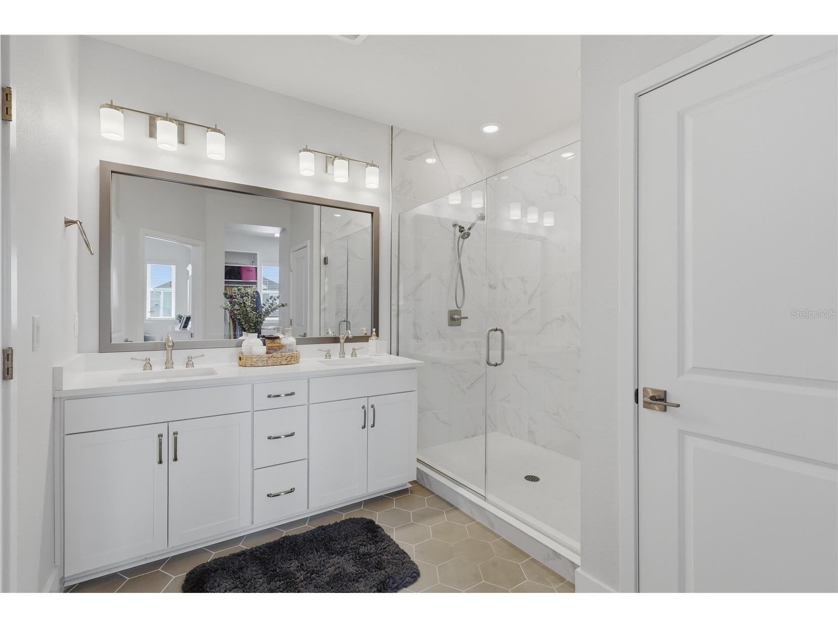 7221 Sutton Lane Sarasota FL 34240 A4688964 image21