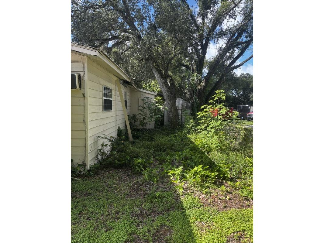 7221 Westinghouse Avenue Tampa FL 33619 A4700832 image2
