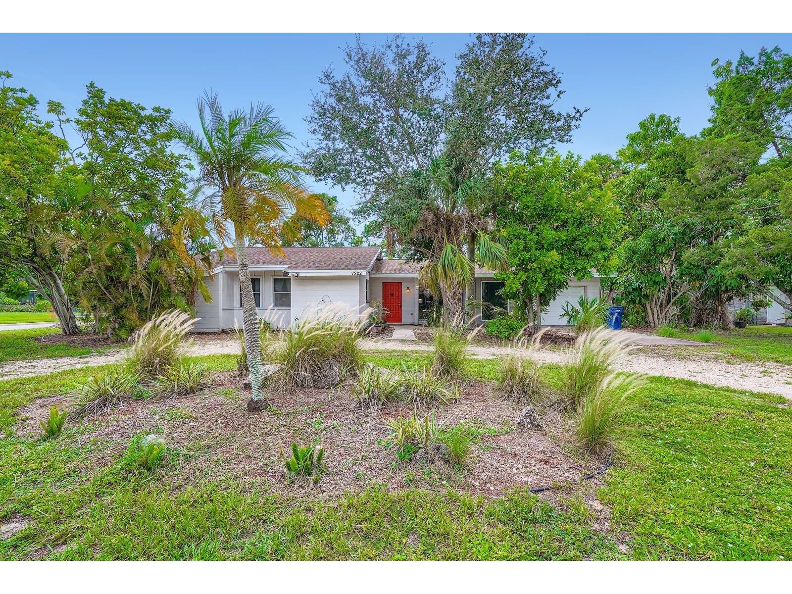 7222 Meadowbrook Drive Sarasota FL 34243 TB8453435 image1