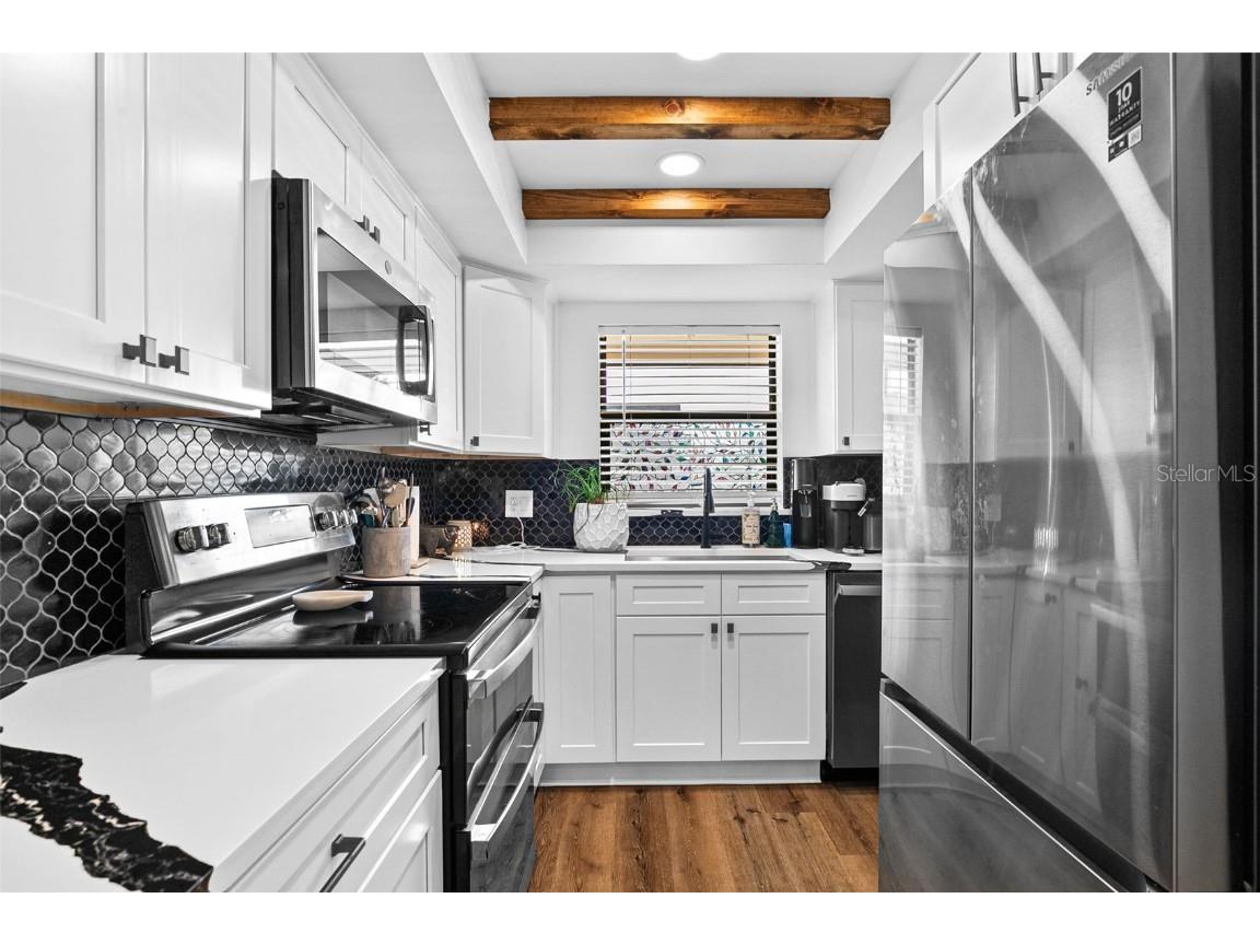 7223 Cloister Drive #111 Sarasota FL 34231 C7517166 image10