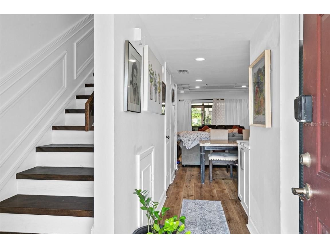 7223 Cloister Drive #111 Sarasota FL 34231 C7517166 image3