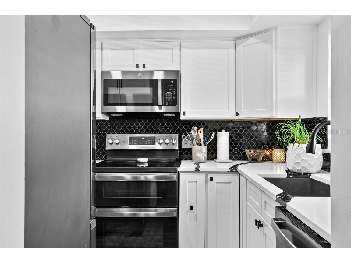 7223 Cloister Drive #111 Sarasota FL 34231 C7517166 image7