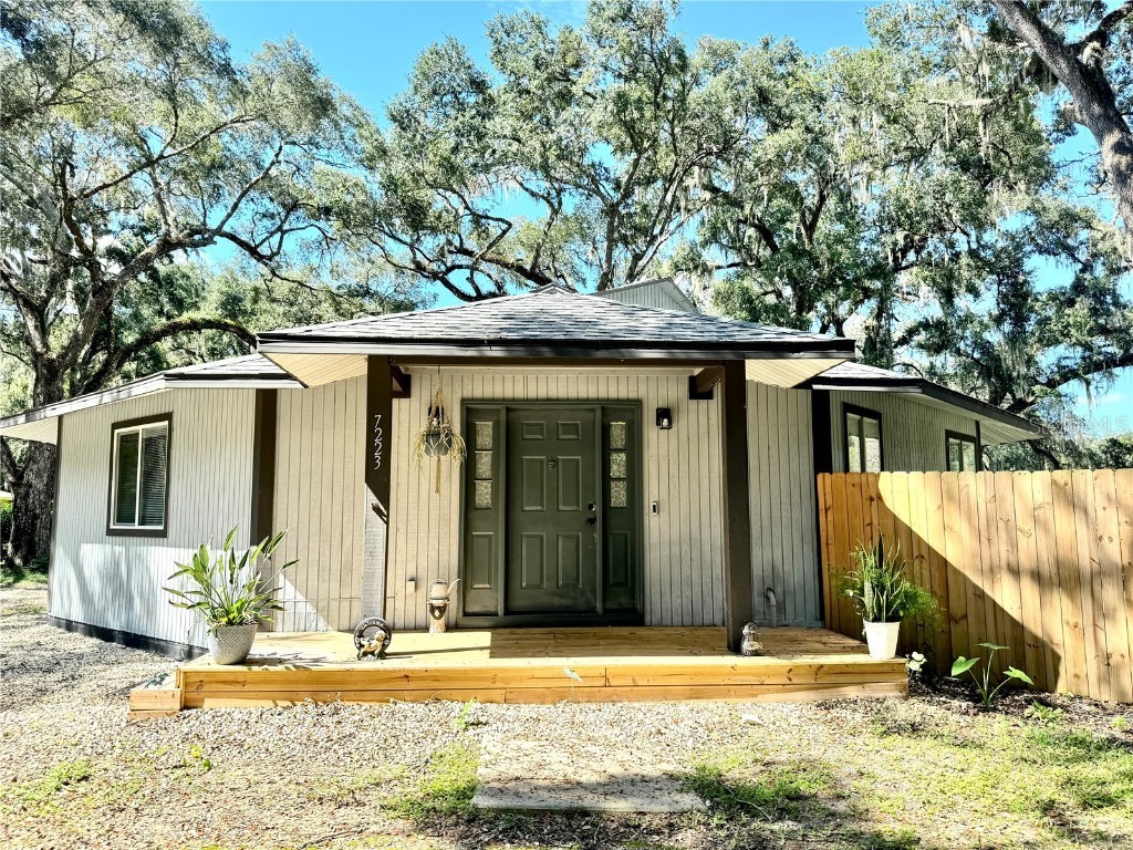 7223 E Manchester Court Floral City FL 34436 TB8310297 image1