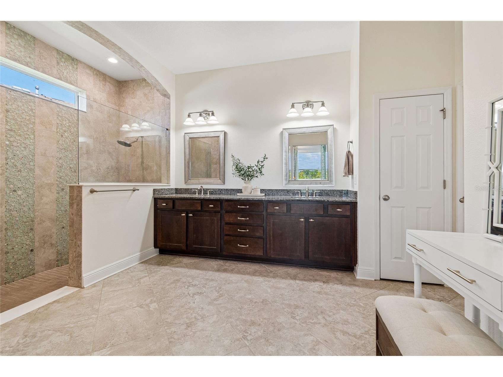 7223 Hourglass Drive Apollo Beach FL 33572 TB8515526 image11