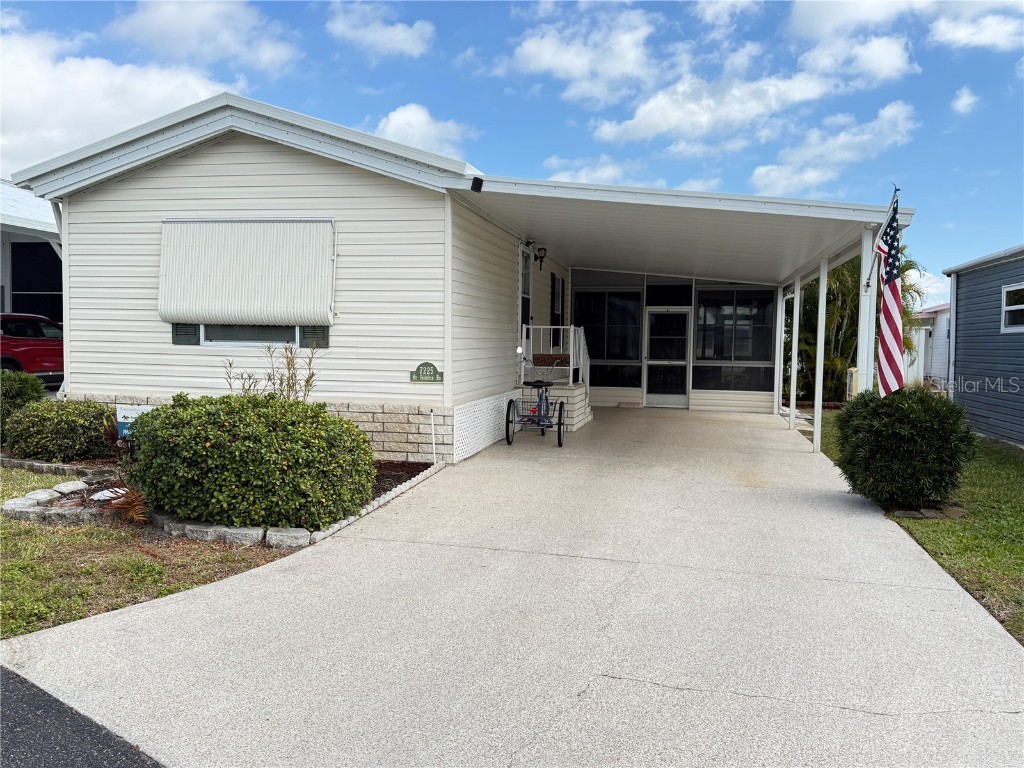 7225 Mount Fairfield Road NE #541 Saint Petersburg FL 33702 - TAMPA BAY TB8439913 image1