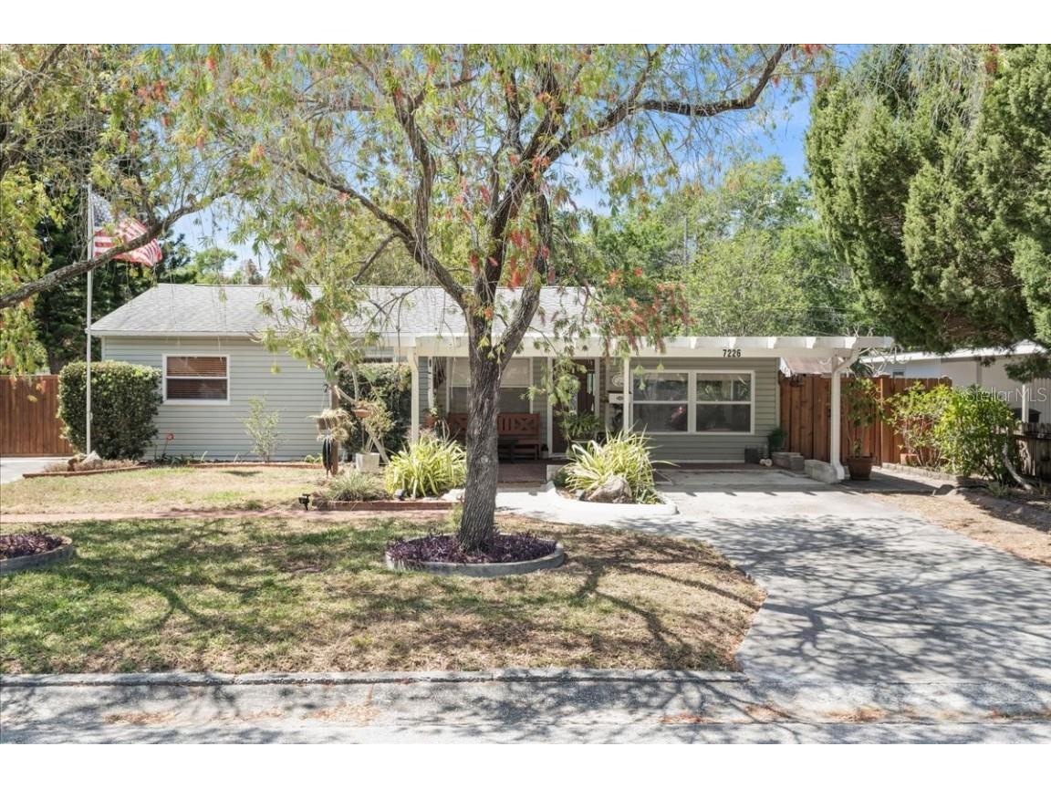 7226 14th Street N Saint Petersburg FL 33702 U8194464 image1