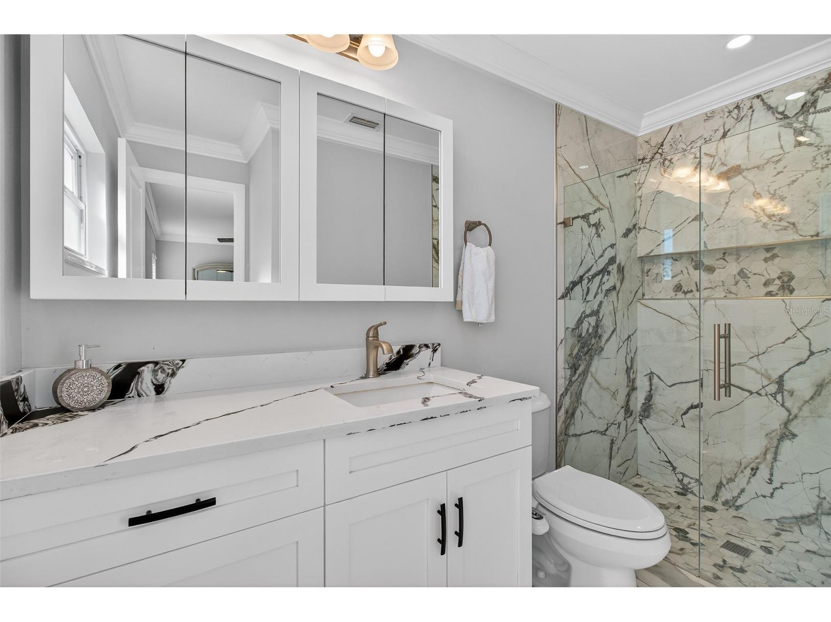 7227 118th Circle Largo FL 33773 TB8456211 image14