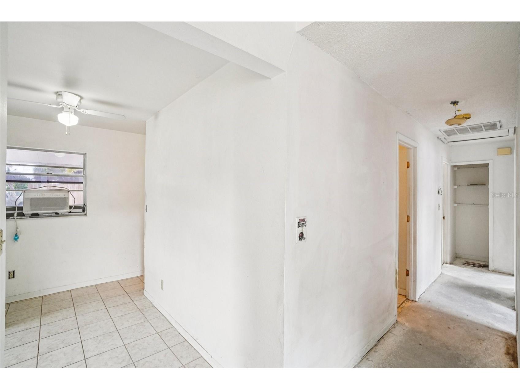 7227 32nd Avenue N Saint Petersburg FL 33710 A4688928 image15