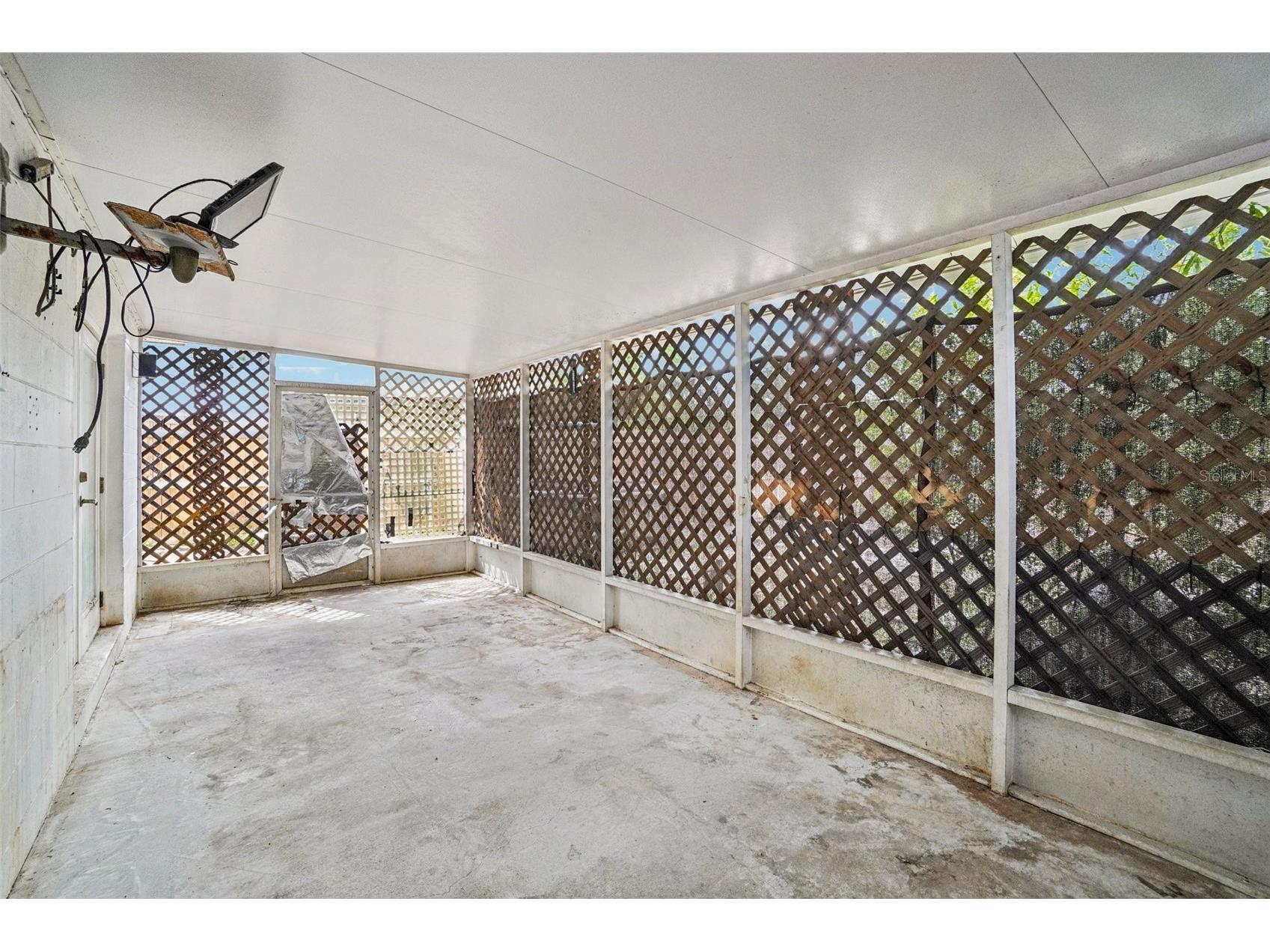 7227 32nd Avenue N Saint Petersburg FL 33710 A4688928 image22