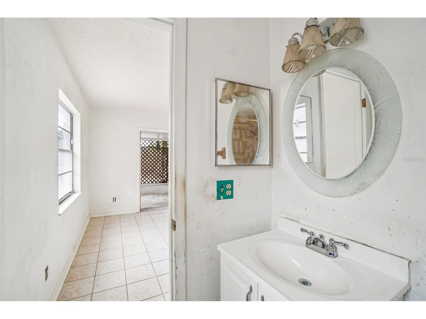 7227 32nd Avenue N Saint Petersburg FL 33710 A4688928 image27
