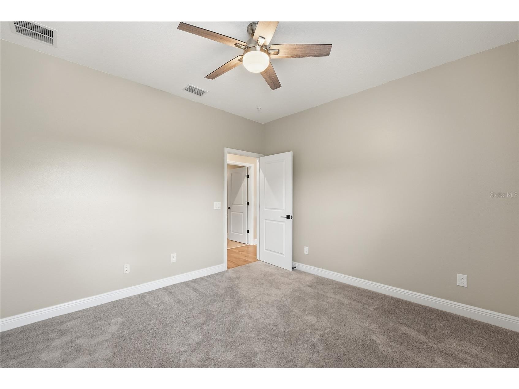 7227 Nemours Parkway Orlando FL 32827 O6412368 image27
