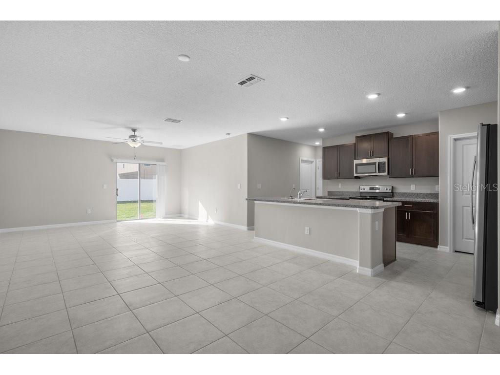7227 Ronnie Gardens Court Tampa FL 33619 TB8446155 image3