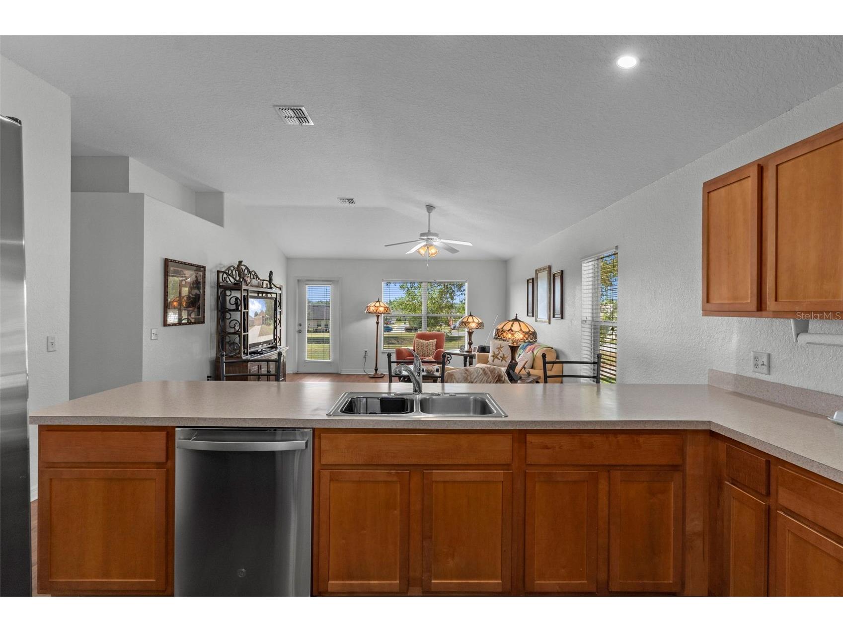 7228 Crested Orchid Drive Brooksville FL 34602 W7885236 image15