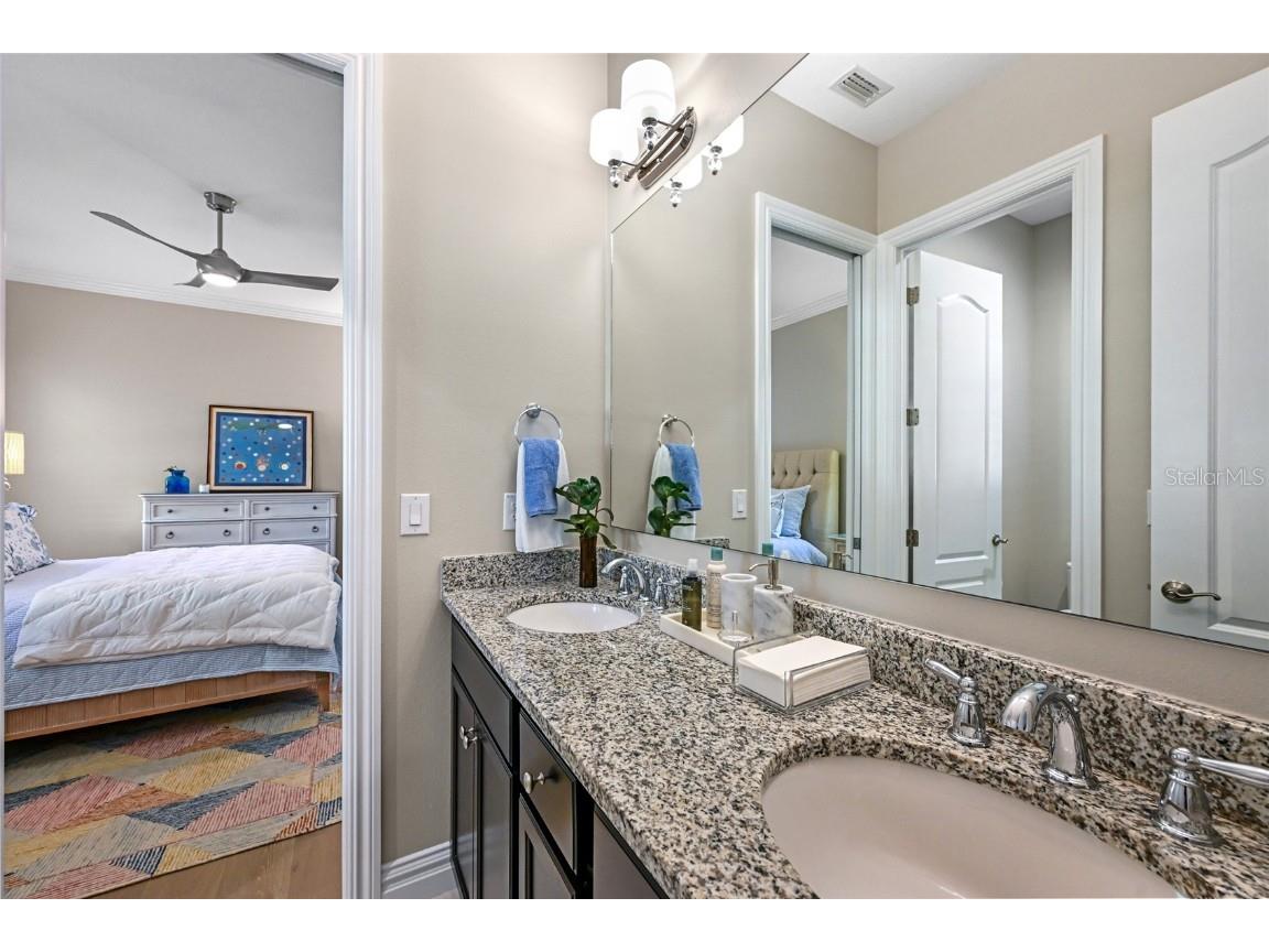 7229 Prestbury Circle Lakewood Ranch FL 34202 A4676167 image34