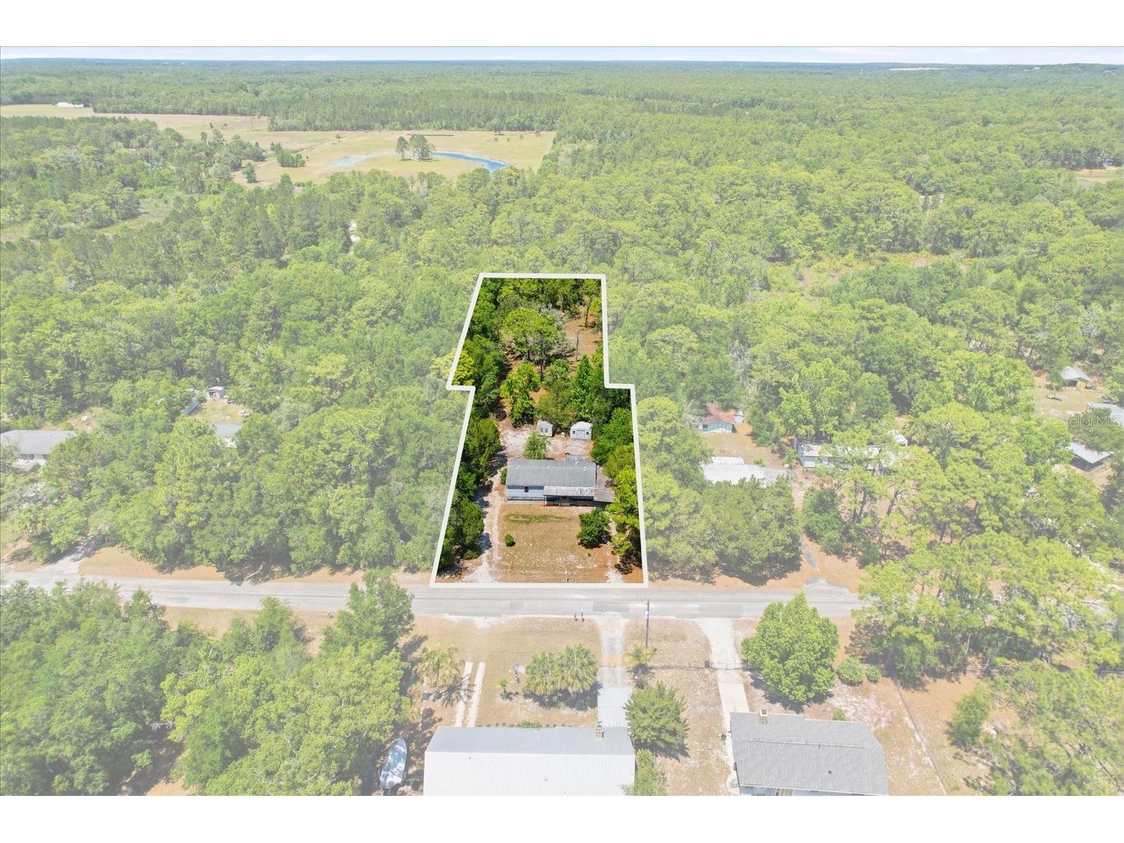 7229 W Lincoln Lane Homosassa FL 34448 TB8502684 image1