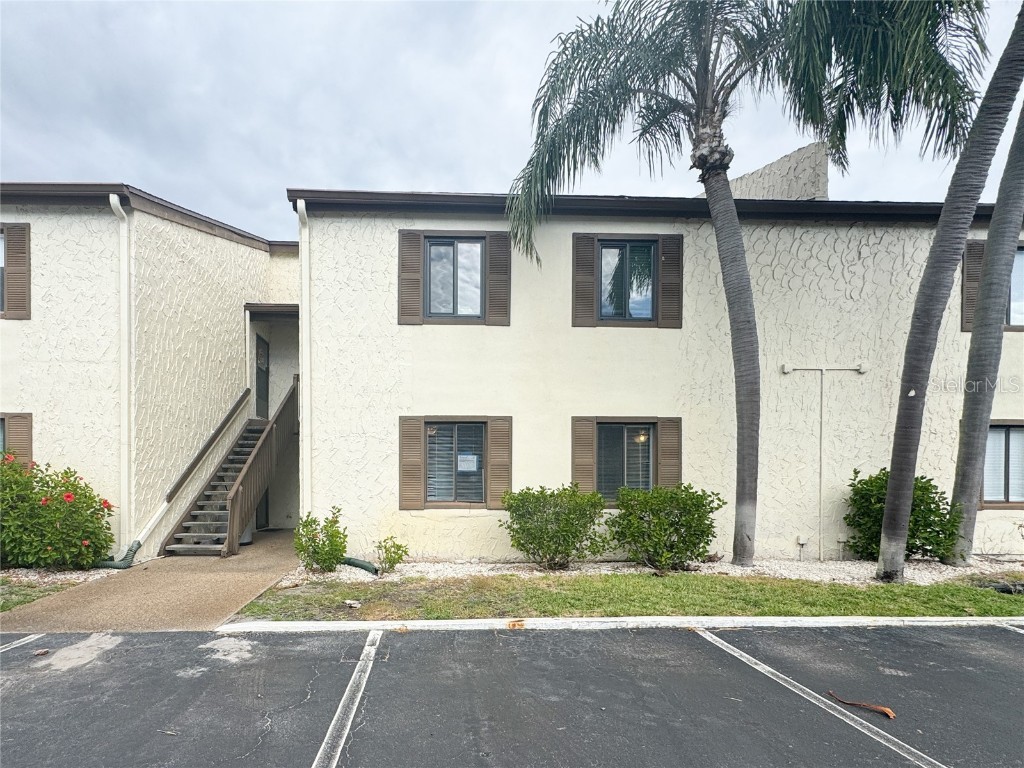 723 115th Avenue N #2103 Saint Petersburg FL 33716 TB8449912 image1