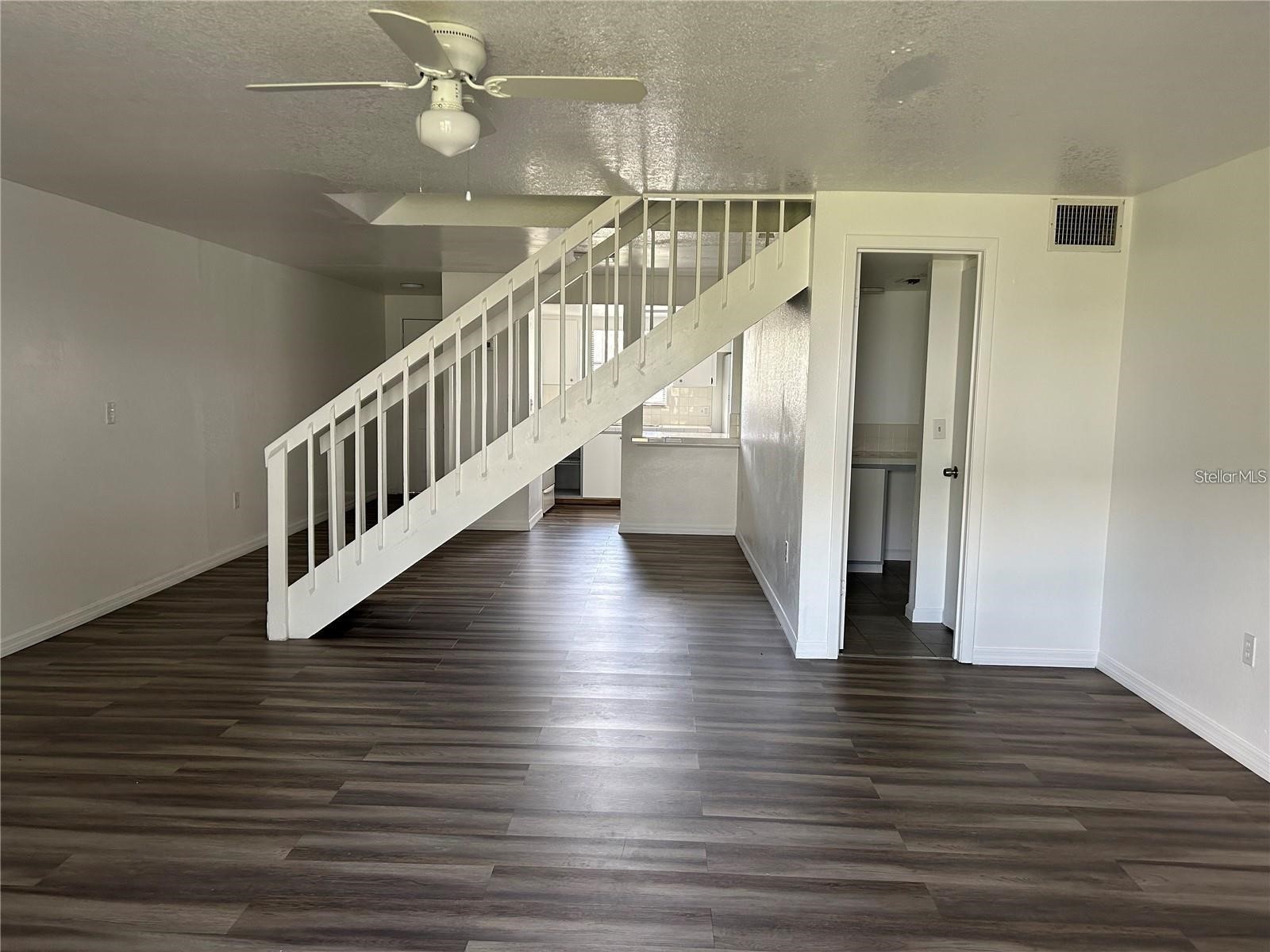 723 44th Street E #5 Bradenton FL 34203 A4695624 image2