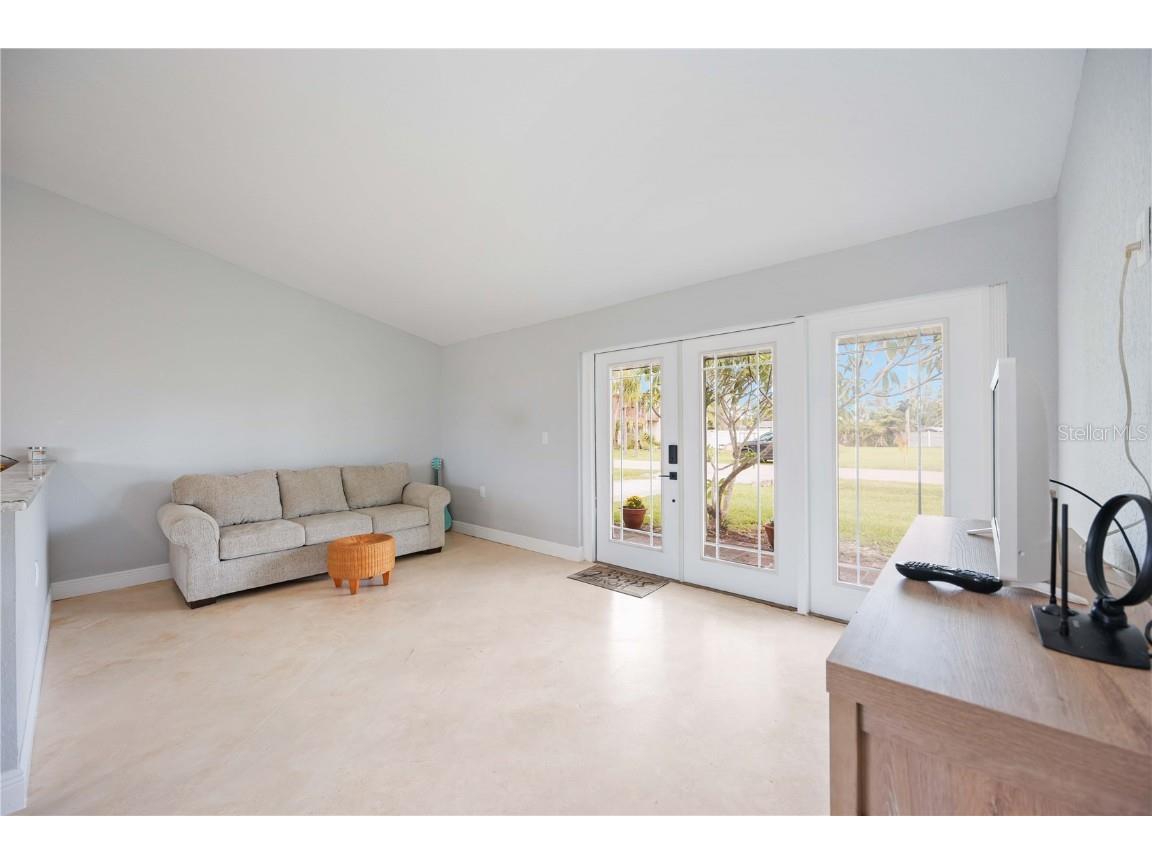 723 45th Street Court W Palmetto FL 34221 A4665705 image13