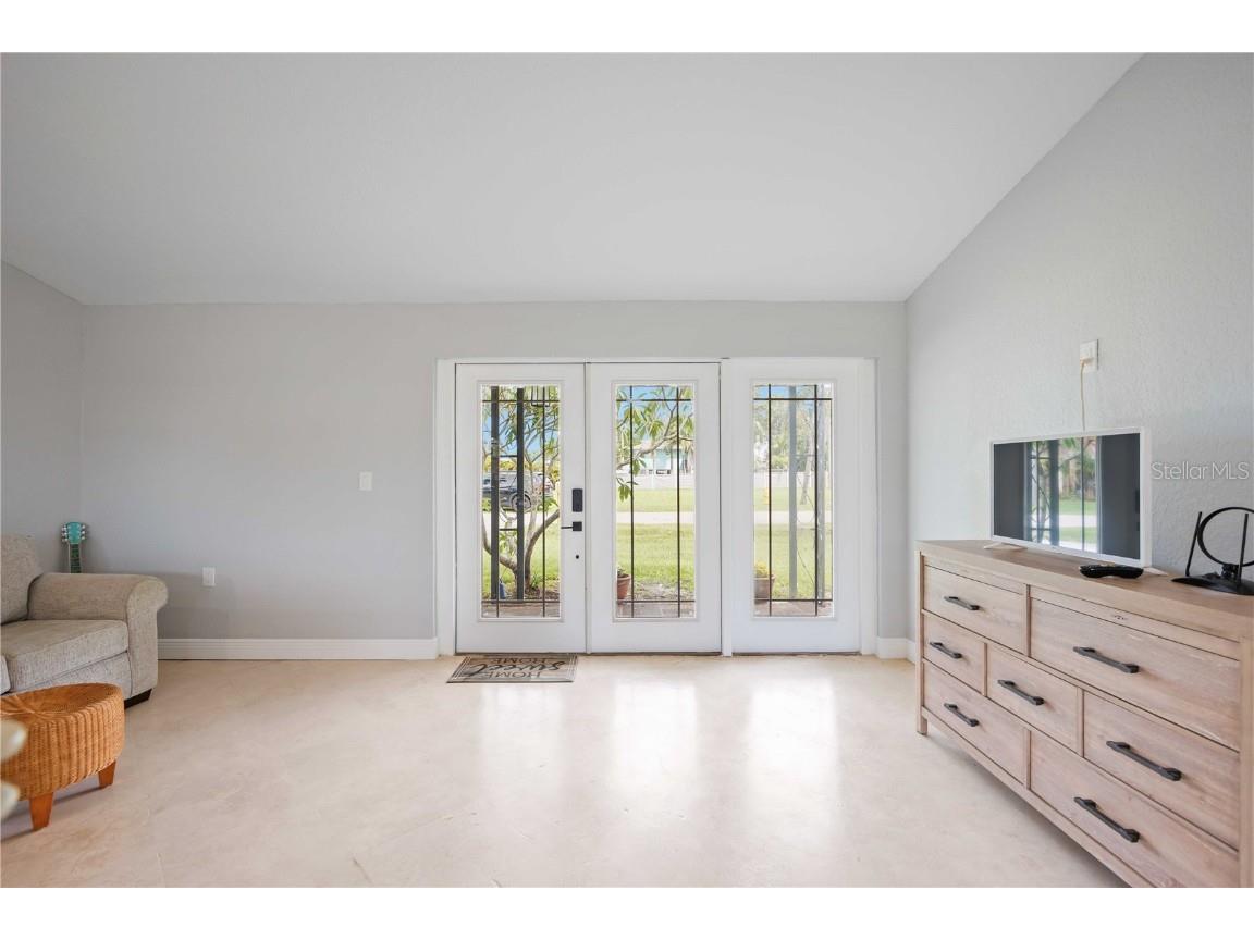 723 45th Street Court W Palmetto FL 34221 A4665705 image14